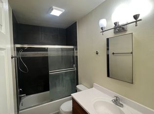 11730 S New Hampshire Ave, Los Angeles, CA 90044