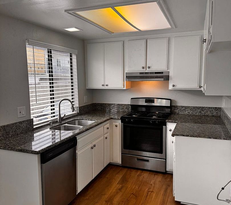 1st image of 1340 Hillandale Ave Unit 2