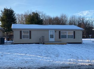 213 E Livingston Rd, Streator, IL 61364