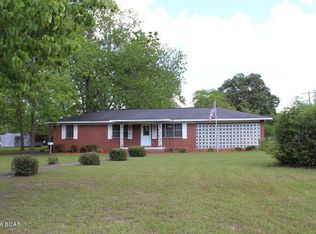 5374 8th St, Malone, FL 32445