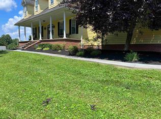 193 Oak Ridge Dr, Mount Clare, WV 26408