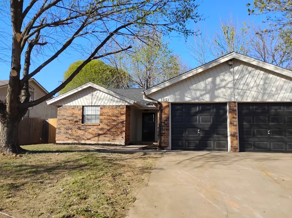 325 Cherryvale Rd, Edmond, OK 73003