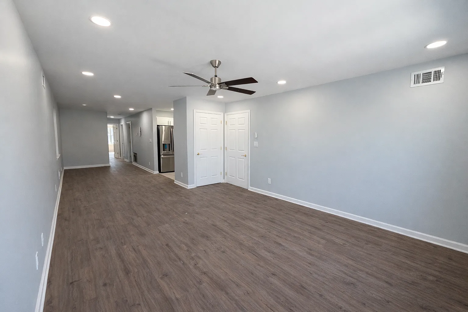 3 bed, $2,600 — Photo 3