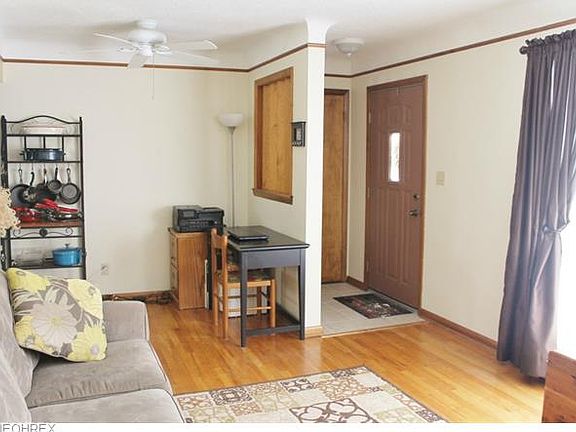 3rd image of 13518 Bellbrook Dr