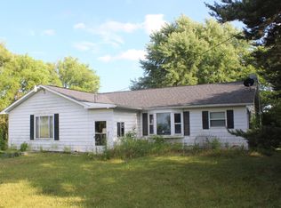 5270 E Deerfield Rd, Mount Pleasant, MI 48858