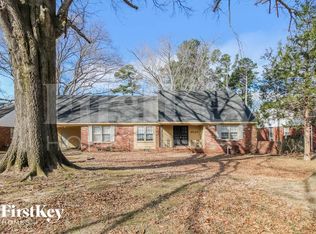 3003 E Glengarry Rd, Memphis, TN 38128