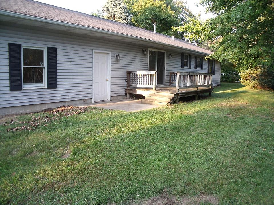 2nd image of 324 North St
