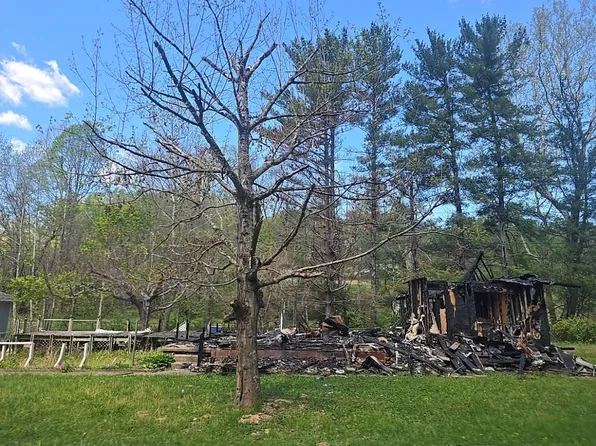 1645 White Gravel Rd, Minford, OH 45653