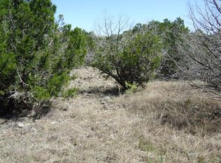 1 N Chaparral Dr, Leakey, TX 78873