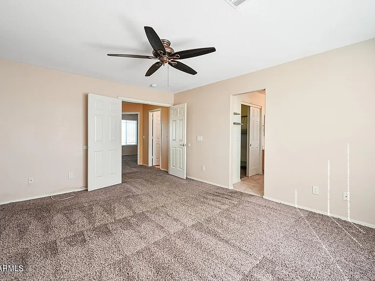 2621 E Waterview Ct — Photo 17