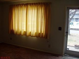 2nd image of 5343 Ville Cecelia Ln