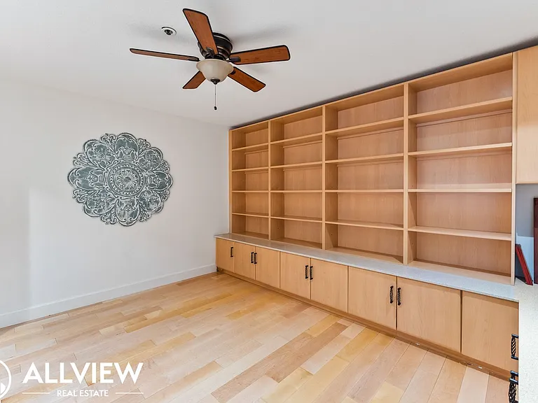280 Cagney Ln #220 — Photo 8