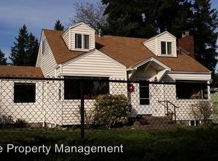 802 NE 125th St, Seattle, WA 98125