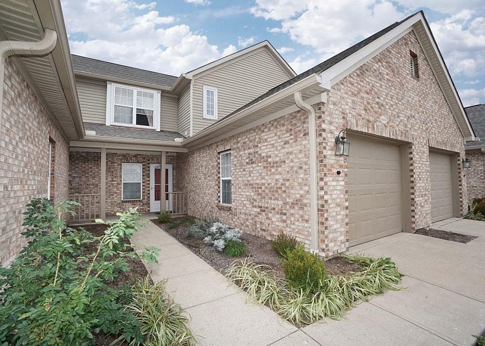 1st image of 4639 Courtyard Dr