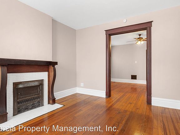 3rd image of 4136 Juniata St