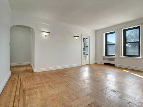 76-66 Austin Street image 1 of 9