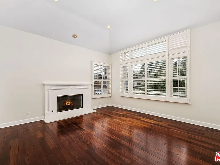 11815 Folkstone Ln — Photo 12