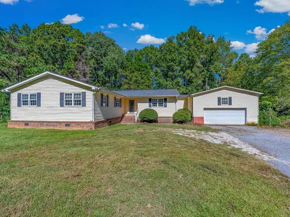 541 Hunts Bridge Rd, Easley, SC 29640