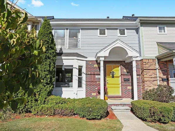 1143 Woodward Hts, Ferndale, MI 48220