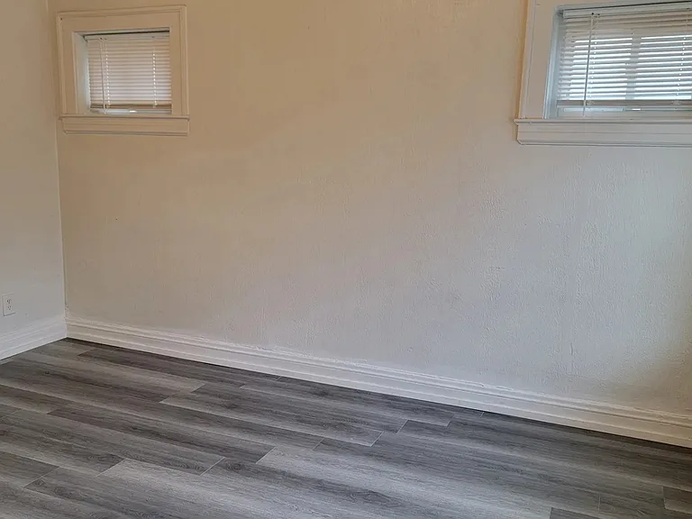 1874 Marloes Ave — Photo 26