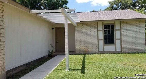2nd image of 9335 Valley Bnd