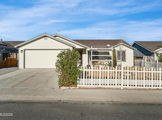 571 Spur Way, Fernley, NV 89408