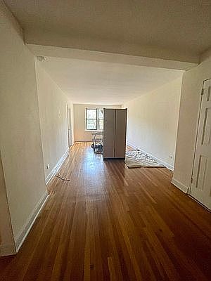 2nd image of 83-10 118th St APT 5D
