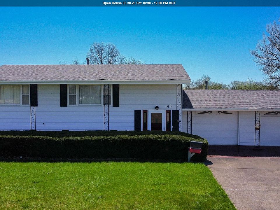 1st image of 166 E Rochester Rd