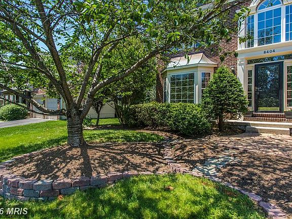 3rd image of 8404 Cleveland Bay Ct