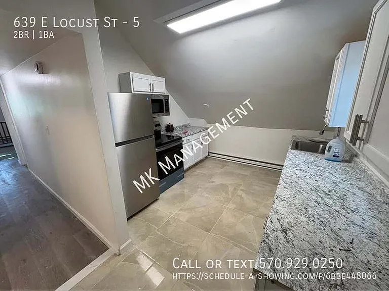 639 E Locust St #5 — Photo 14