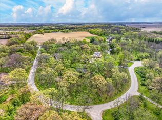 10671 W Oak Ridge Rd, Evansville, WI 53536