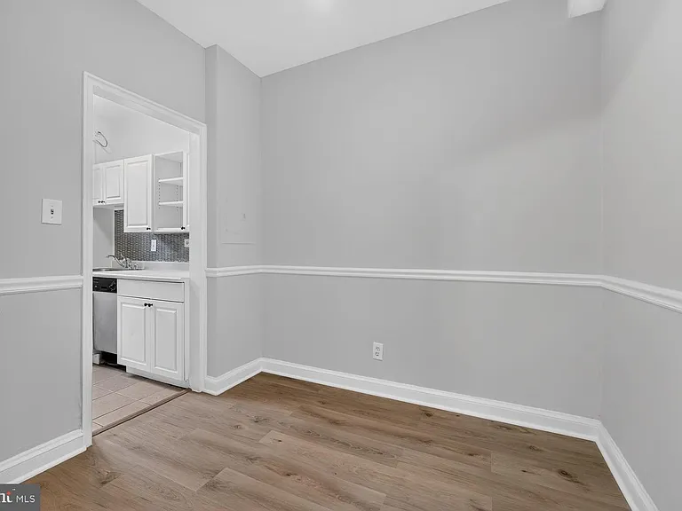 2515 K St NW #507 — Photo 6