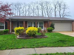 2283 Sunley Ln, Chesterfield, MO 63017