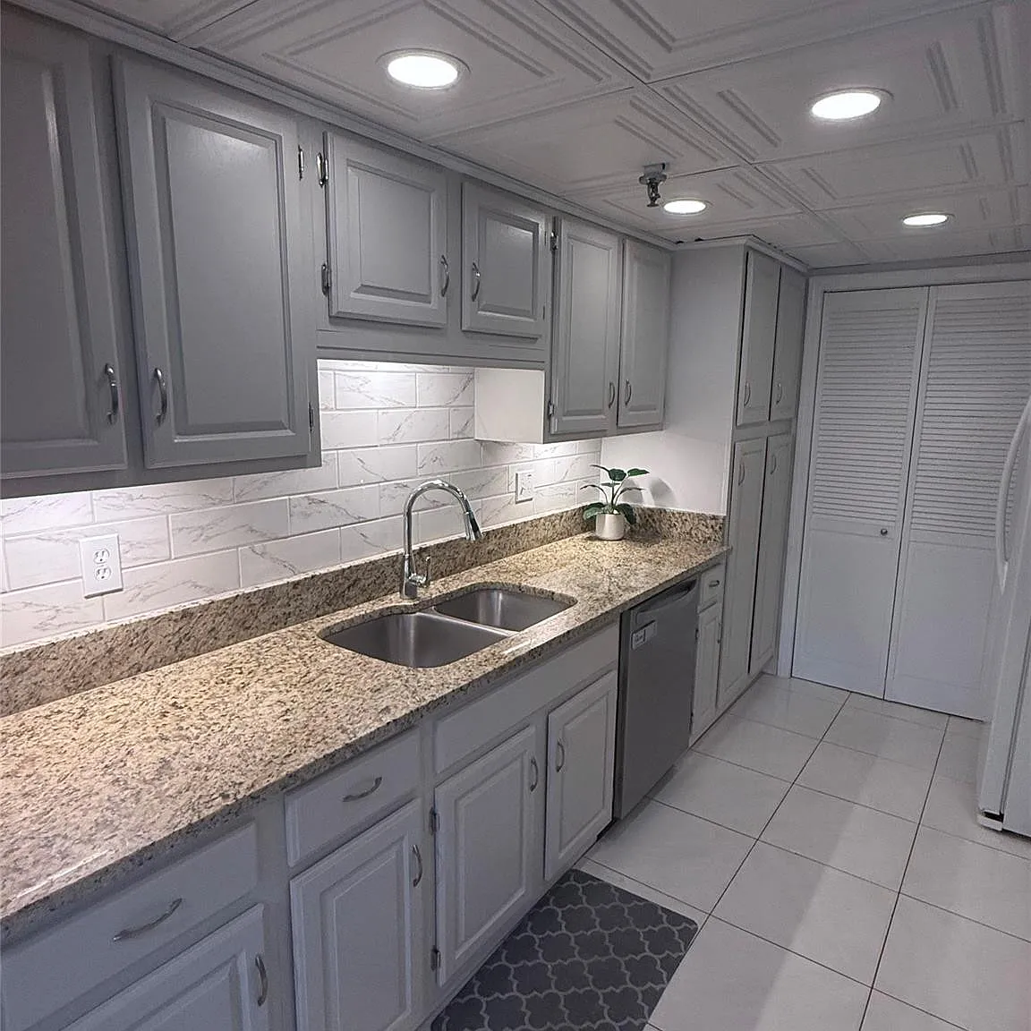 2 bed, 2.0 bath, 1315 sqft, $3,850 — Photo 3