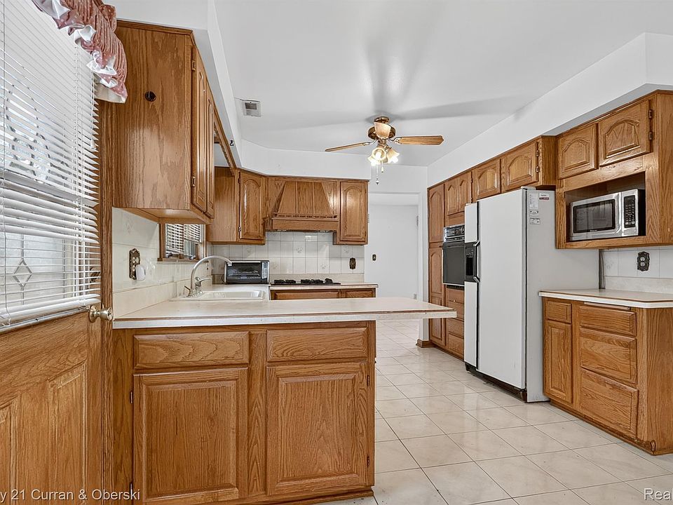 4580 Parkside Blvd, photo 12