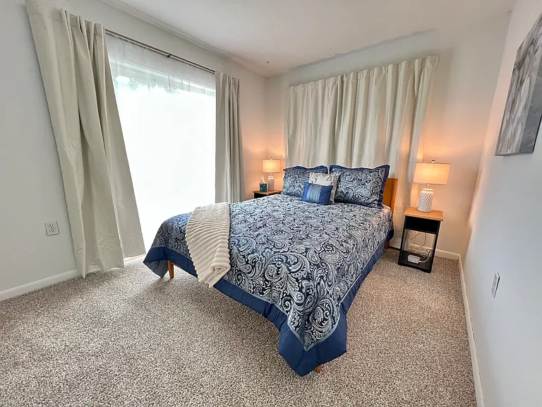 120 Mason Ave — Photo 3