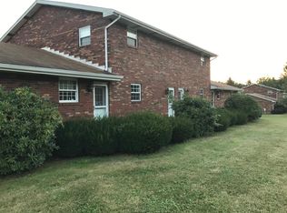 2902 Darlington Rd APT 603, Beaver Falls, PA 15010