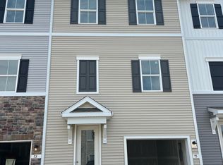 75 Basswood St, Berlin, NJ