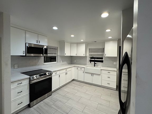 Kitchen - remodeled in 2024