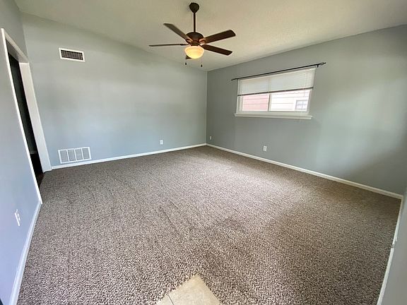 5th image of 805 E 42nd St