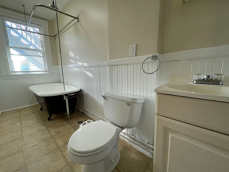 68 Laval St #3 — Photo 14
