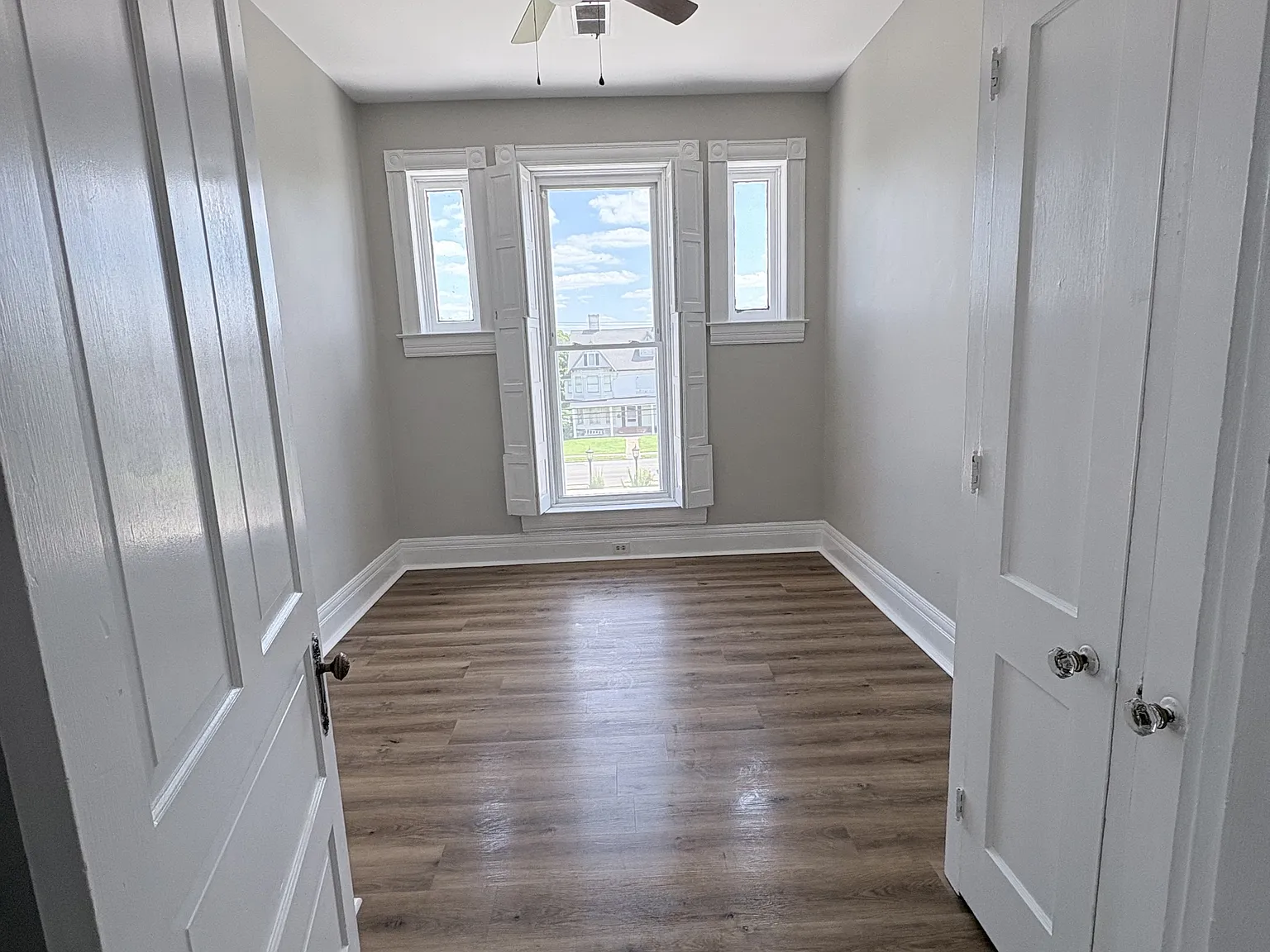 340 South Main Street - 3 — Photo 4