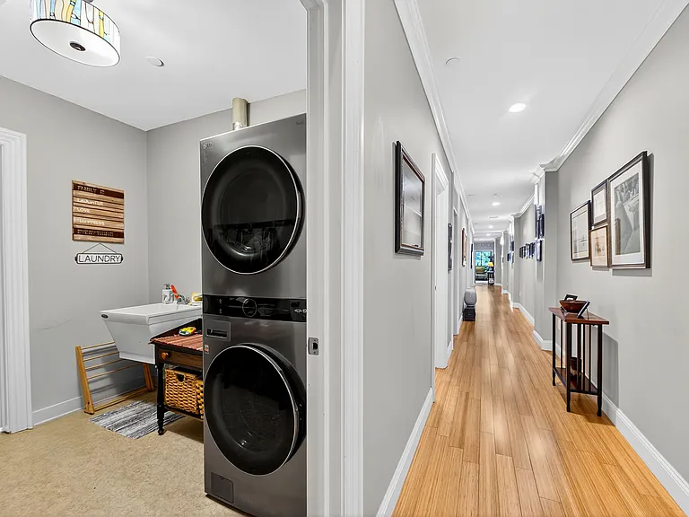 325 S Salina St #2 — Photo 28