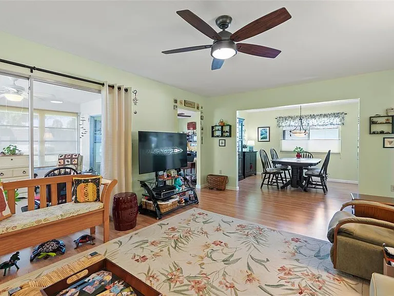 1325 Glen Oaks Dr E #133 — Photo 7