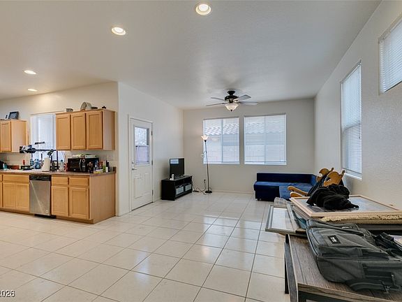 5th image of 10504 El Cerrito Chico St