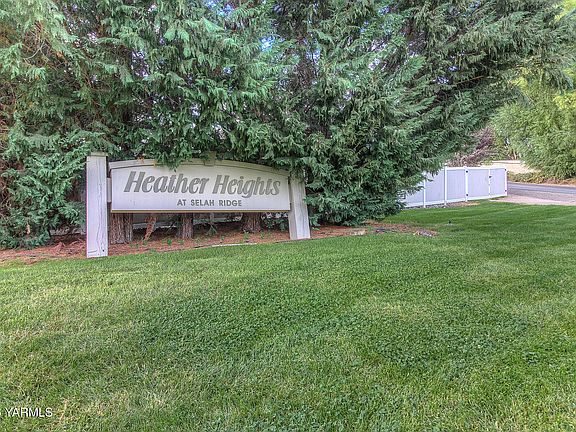 2nd image of 600 Selah Ridge Dr