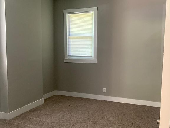 4th image of 3441 Wilson Ave #1