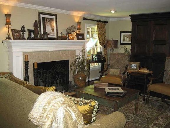 4th image of 6621 Kenwood St