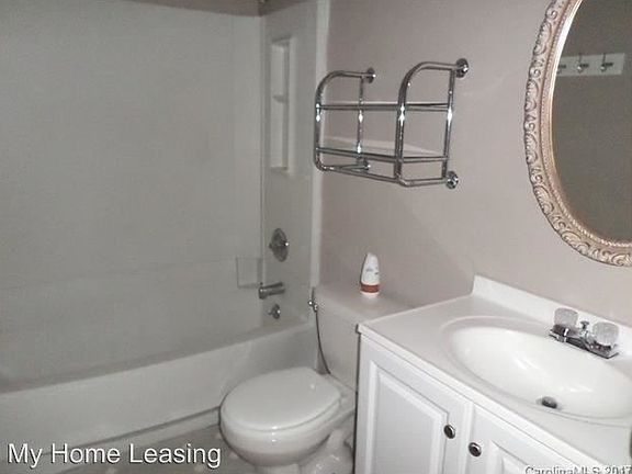 3rd image of 7309 Pebblestone Dr APT E