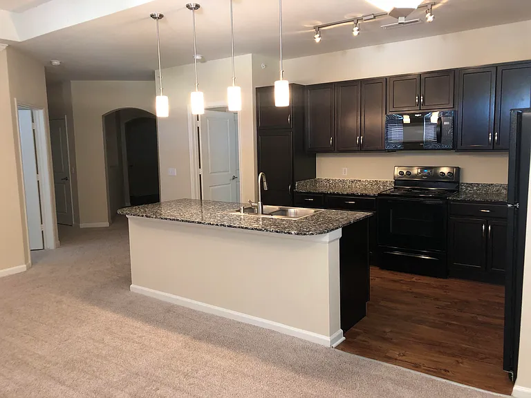 Hurstbourne Estates — Photo 38